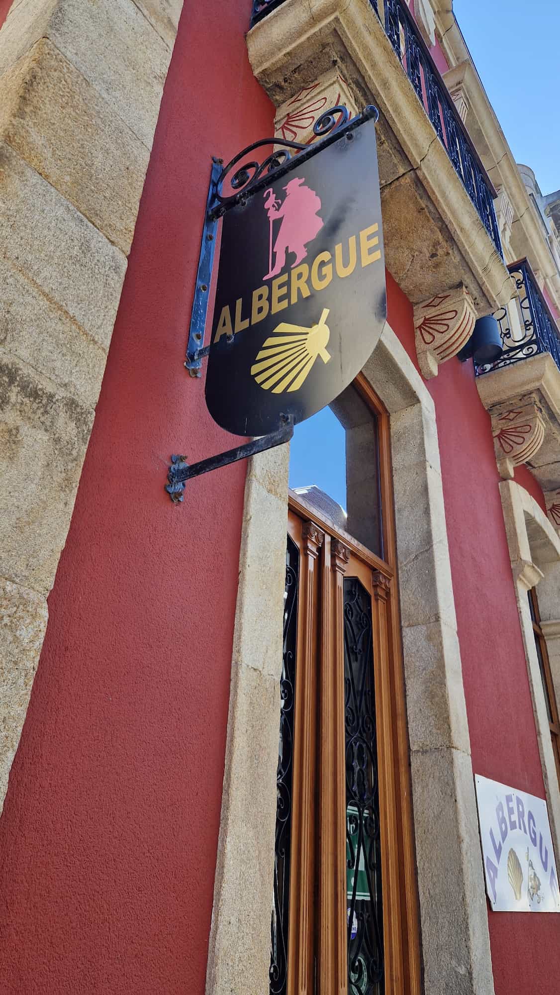 albergue para peregrinos en luarca