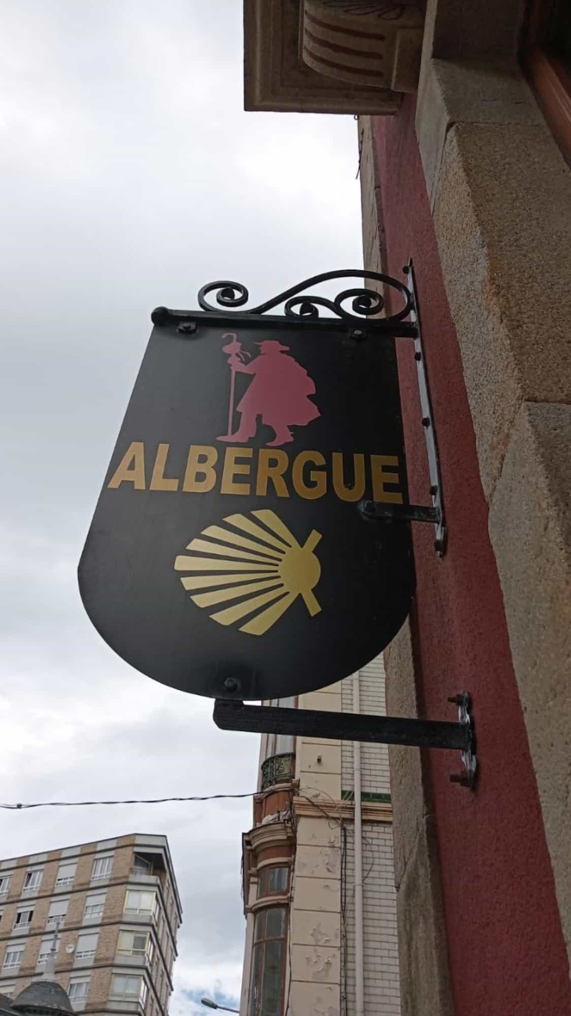 albergue villa de luarca peregrinaje